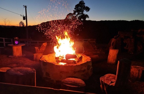 Alfredo Wagner Cabin | Grandma Sonia's Farm Cabins. Cabana Alegria.