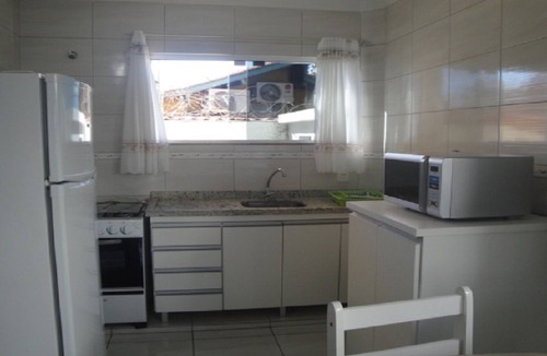 Ponta das Canas Apartment | Great 1-bedroom apartment (ground floor - T2) in Ponta das Canas, Florianópolis.