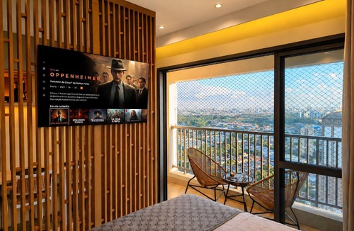 Guarulhos City Centre Apartment | GRU SKY Studio, 26th floor, New, High Standard, Rooftop, 10 minutes from the Airport