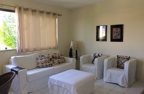 Jenipabu Apartment | Guarajuba Luxury Apartment with Maid Service, close to the beach