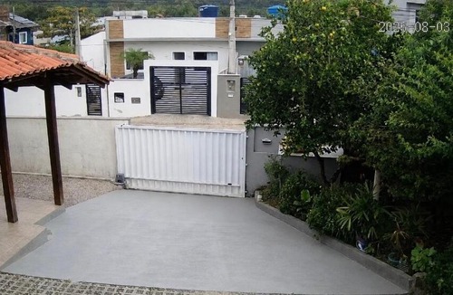 Ze Amandio House | Happy House