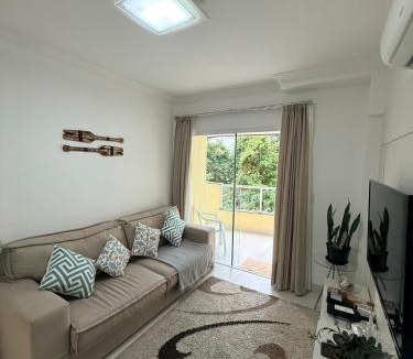 Castelo Branco Apartment | Hermoso Apartamento Meia Praia Itapema