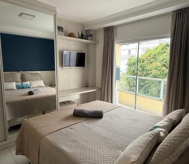 Castelo Branco Apartment | Hermoso Apartamento Meia Praia Itapema