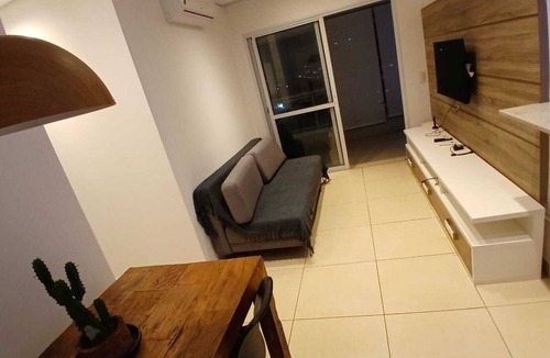 Pinheiros Apartment | High-end property with a heated pool for up to 5 people, 3 minutes from the Yellow Line (subway).