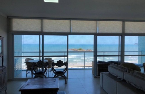 Centro Apartment | HIGH STANDARD APARTMENT FACING THE SEA