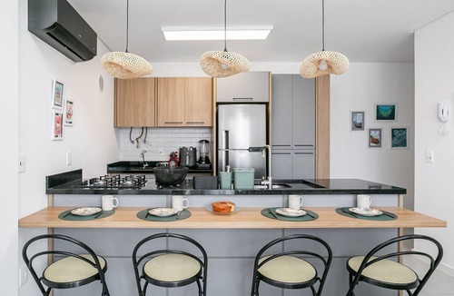 Alto Ribeirao Leste House | High standard fast Wi-Fi close to the beach