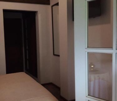 Villa Gesell Hotel | HOSTERÍA SAJONIA