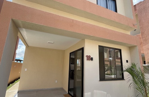 Barreirinhas House | House 18 | Private Pool, Gourmet Area and 4 Suites - Near the City Center.