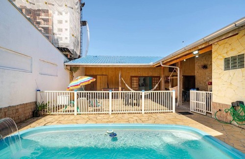 Praia da Armacao do Itapocoroi Villa | House Azul near the beach and Beto Carrero - Amazing