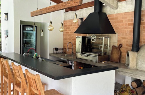 Pinhalzinho Cottage | House in the Woods in Santo Antônio do Pinhal