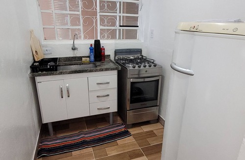 Hortolandia House | House for 5 people/2 bedrooms/1 bathroom/garage