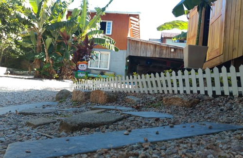 Rio Tavares House | House for rent 200 meters from the sea.