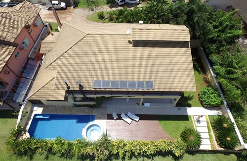 Guaeca House | House in a gated community for the whole family, beachfront in Guaecá.