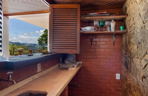 Araras House | House in Araras: Pool, Sauna, and Included Services!