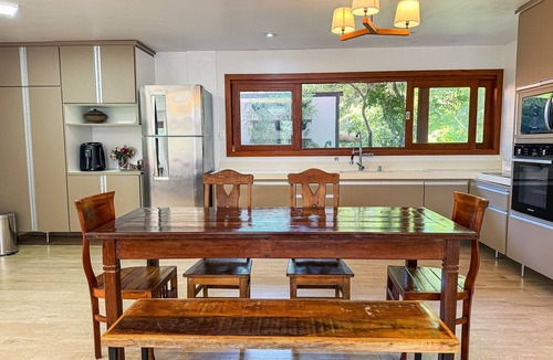 Caravelas House | House in Búzios, just steps from Caravelas Beach. Ideal for Relaxing