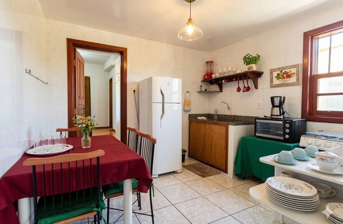 Pindamonhangaba House | House in the city, very comfortable!
