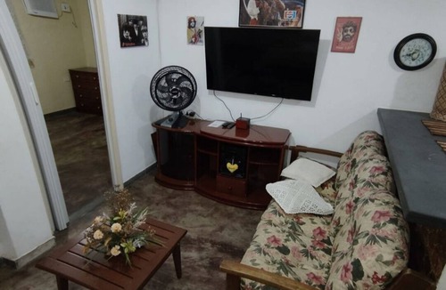 Rio das Flores House | House in the city center/3 beds/Garage/Netflix and Amazon Prime.