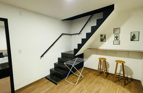 Carianos House | House near Florianópolis airport, with pool table and ample space!