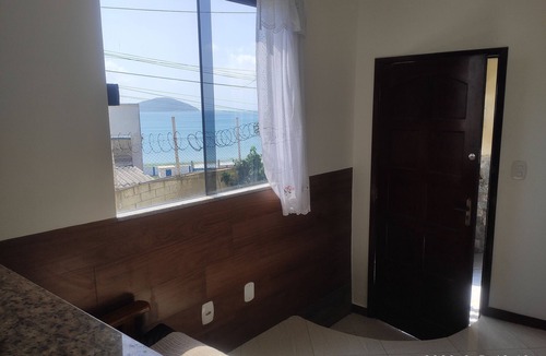 Arraial do Cabo House | HOUSE OF THE MORNING SUN. Comfortable accommodation, located a few minutes' walk from the beach.