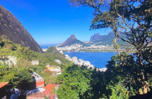 Zona Sul House | HOUSE ON TOP OF THE LAGOON - Breathtaking View and Freshness in the Atlantic Forest