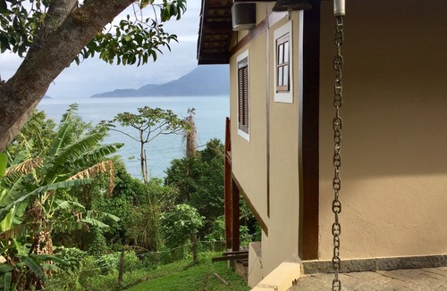 Veloso House | House with 2 suites with wonderful sea view at 80 mt. from Curral beach.