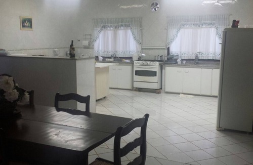 Arandu House | House with 6 suites - 5 living rooms - Perfect for relaxation - Jurumirim Reservoir.