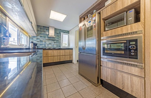 Daniela House | House with heated pool, beachfront on Daniela Beach in Pontal de Jurerê.