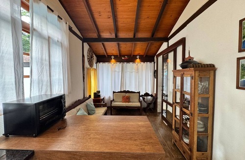 Camburi House | House with Heated Pool in Camburi | River and Nature