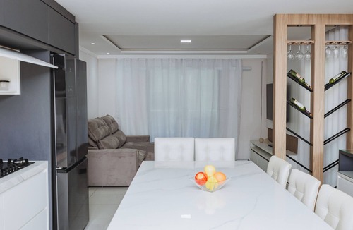 Monte Alegre House | House with pool table and barbecue - 10 min from Balneário Camboriú!