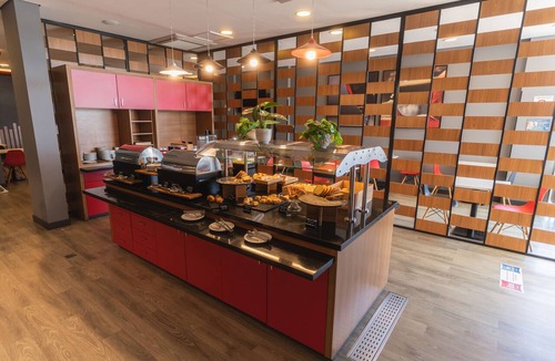 Lorena Hotel | Ibis Budget - Circuito da Fé