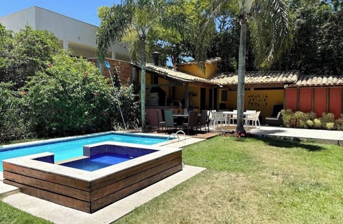 Caravelas House | Ideal house for groups in Búzios | 2 houses + pool + staff + sports court + games room