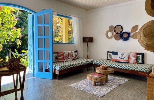 Paraty House | Island retreat with Jacuzzi, 150 meters from the beach - Paraty @casadailha paraty