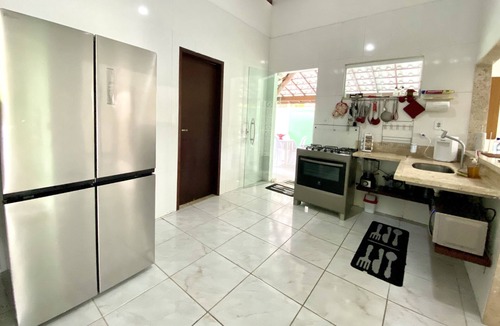Barra do Gil House | Itaparica Island - Spacious and airy 4-bedroom house inside a gated community.