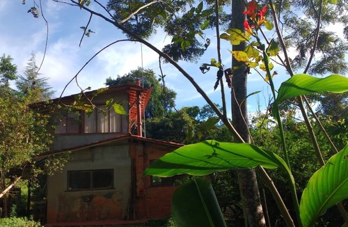 Aiuruoca House | Jacaranda Corner - House in the Matutu Valley