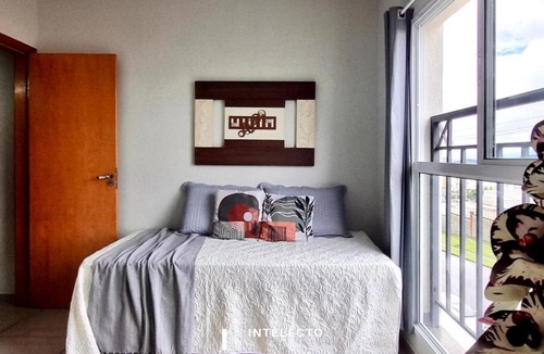Pocos De Caldas Apartment | Julia Hussein