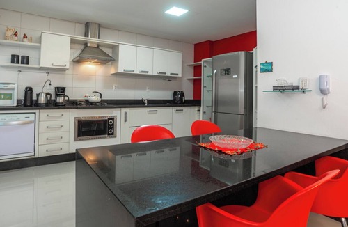 Jurere Apartment | Jurerê Luxo: Live the Dream! 4 Bedrooms (2 Suites), Air Conditioning, Wi-Fi, Swimming Pool. Absolute Comfort
