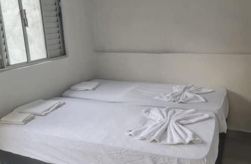 Tombo Apartment | Kitnet simples com banheiro privativo e ar condicionado