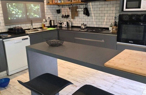 Chacras de Coria Ski Chalet | La Sofía: Impeccable pet-friendly chalet in THE center of Chacras (top location)