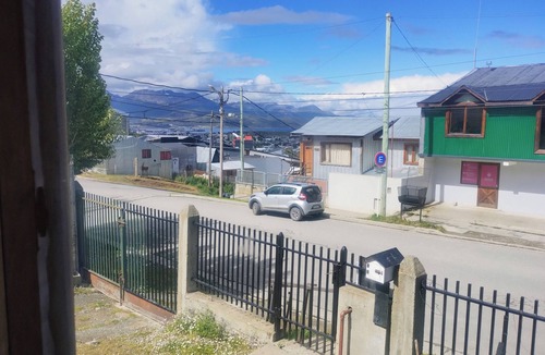 Province of Tierra del Fuego House | Large house 9 guests. Ideal families and friends 10 minutes from the town center