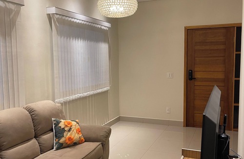 Brasilia House | Lilly Queen I, 3-bedroom house in adorable Londrina with AC near to the Airport