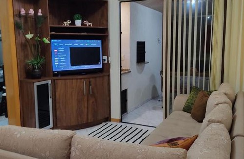 Andorinha Apartment | LINDO AP NA RUA 252, NO CORAÇÃO DE MEIA PRAIA