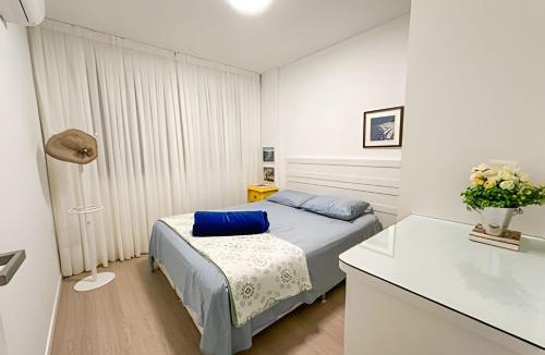 Barra Sul Apartment | Lindo apt reformado - 3 quartos - Ed. frente mar