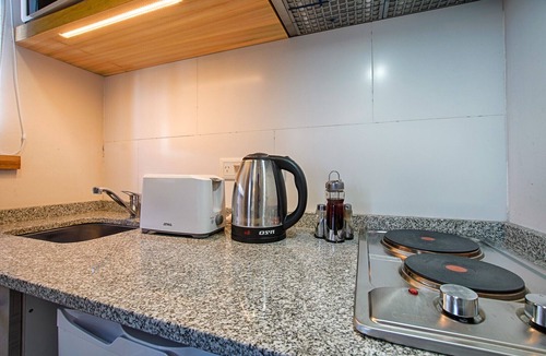 Centro Apartment | LLanten, Amazing flat with terrace and parking in Bariloche