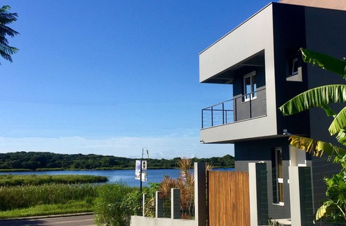 Lagoa Pequena House | LOFT and SUITE - Lagoon View by the Beach - Lagoinha´s Guest House