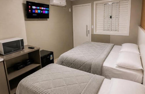 Centro Apartment | Loft Lux 4 Centro (Smart TV, ar-condicionado e cozinha completa)