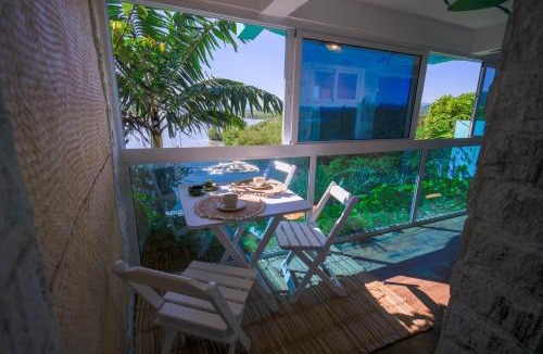Barra de Guaratiba Apartment | Loft Mangue Arte e Romance