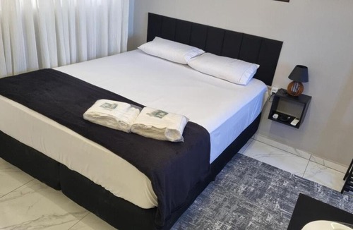 Nova Russia Apartment | Loft moderno com ar-condicionado 1km da rodoviária