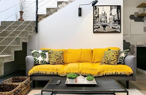 Centro House | Loft moderno e espaçoso no centro de Floripa -UN30