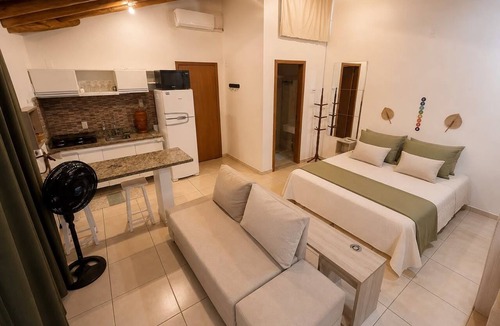 Centro Comercial Ski Chalet | Loft Perequê 50m from the beach Garage with 600 Mbps Wi-Fi