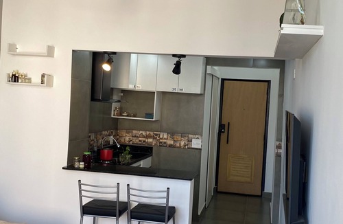 Gloria Apartment | Loft with views of Lapa-Glória bay, subway, and Santos Dumont airport.